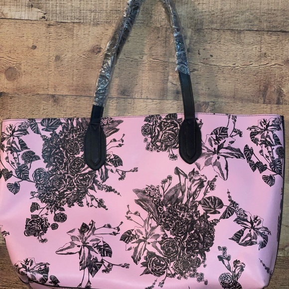 Nwt Victoria's Secret pink Floral tote bag - Picture 6 of 6